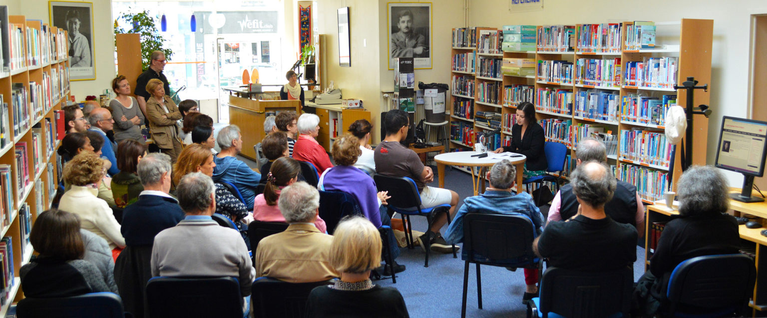 Karina Piser speaks at Anglophone library in Angers - ICWA